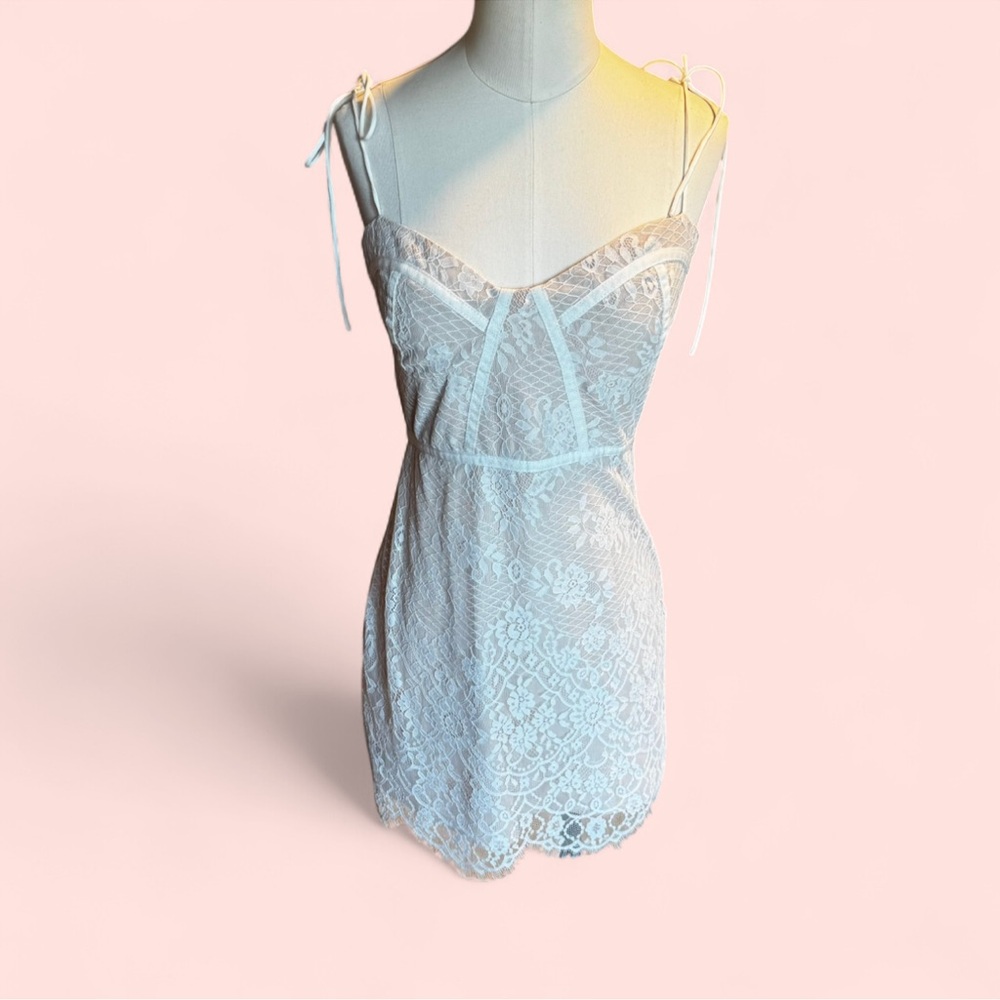Superdown White and cream colored Lace mini slip dress tie thin straps size med